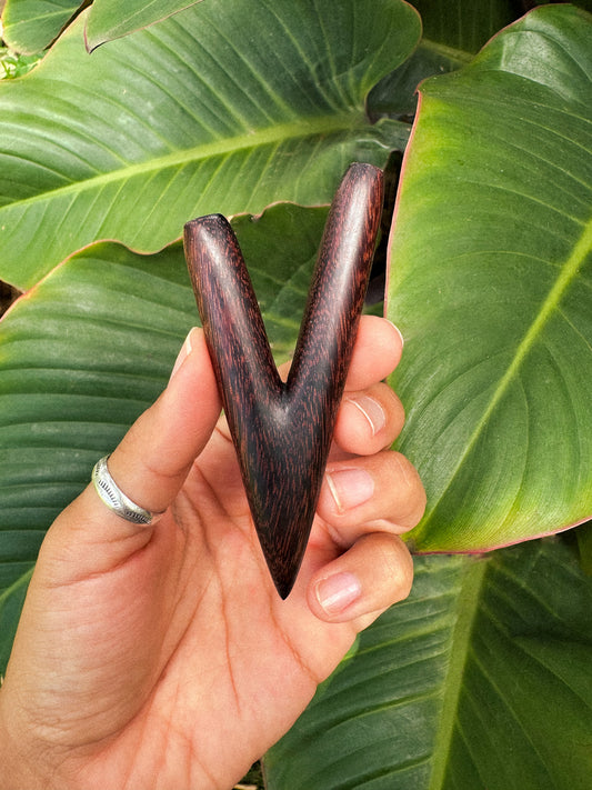 Tamarind Wood Kuripe